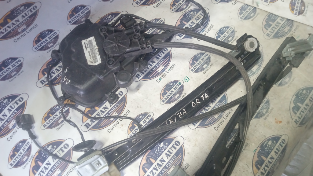Macara geam dreapta fata Seat Ibiza 2010, 6J4337402F