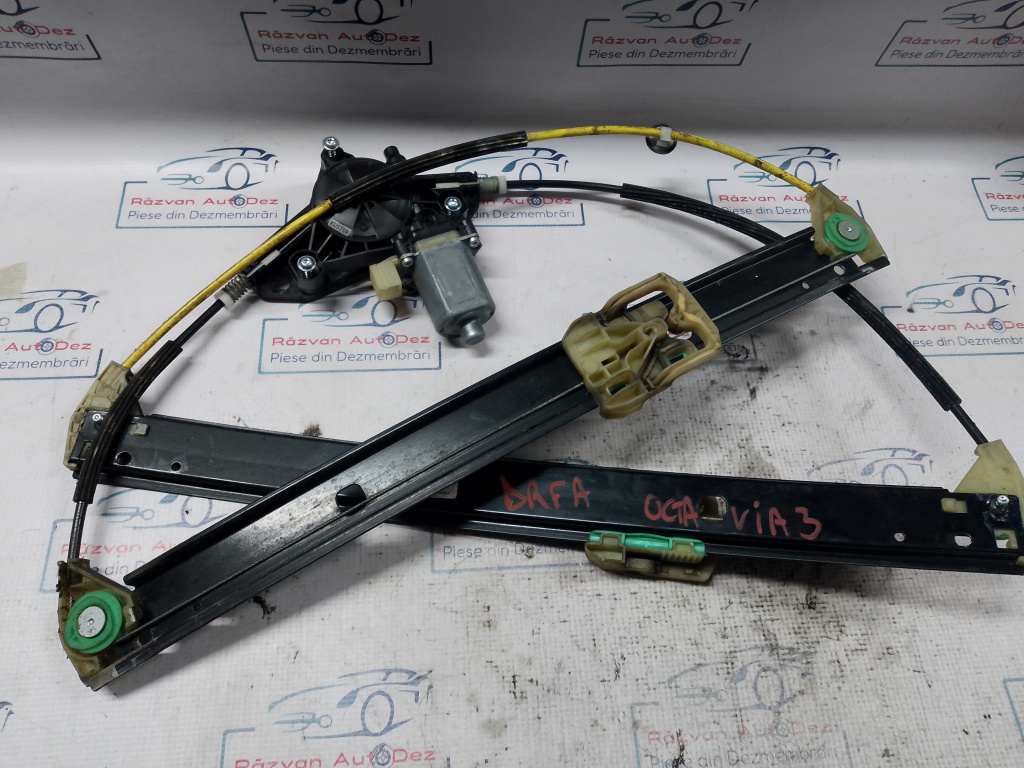 Macara geam dreapta fata Skoda Octavia 3 2015, 5E0637462B