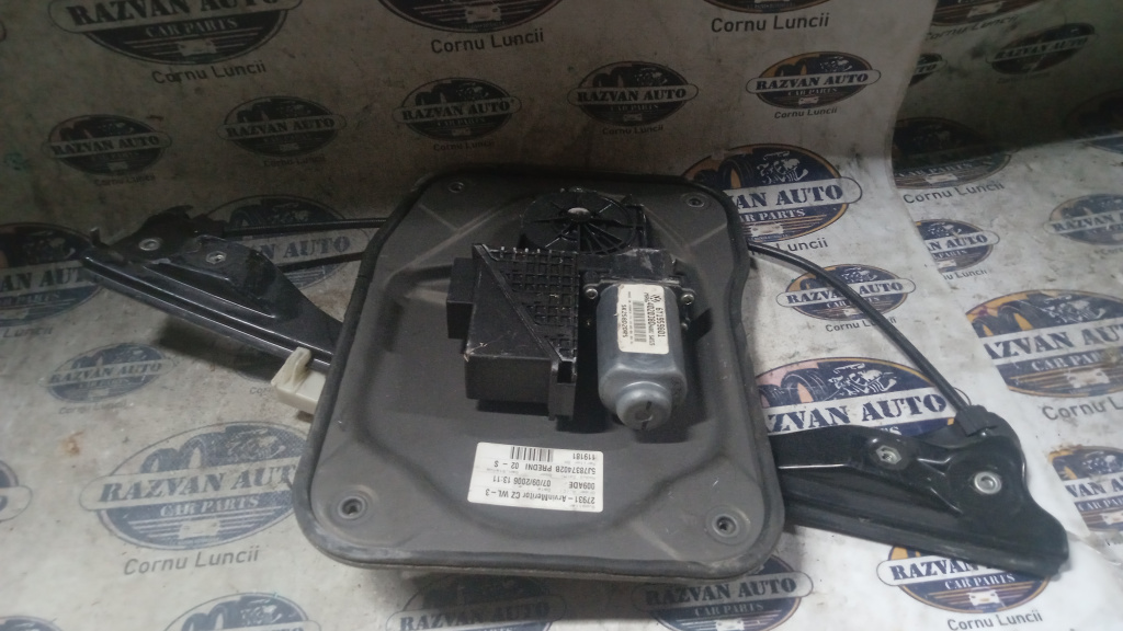 Macara geam dreapta fata Skoda Roomster 2006, 5J7837402B