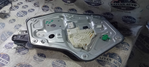 Macara geam dreapta fata Skoda Yeti 2010