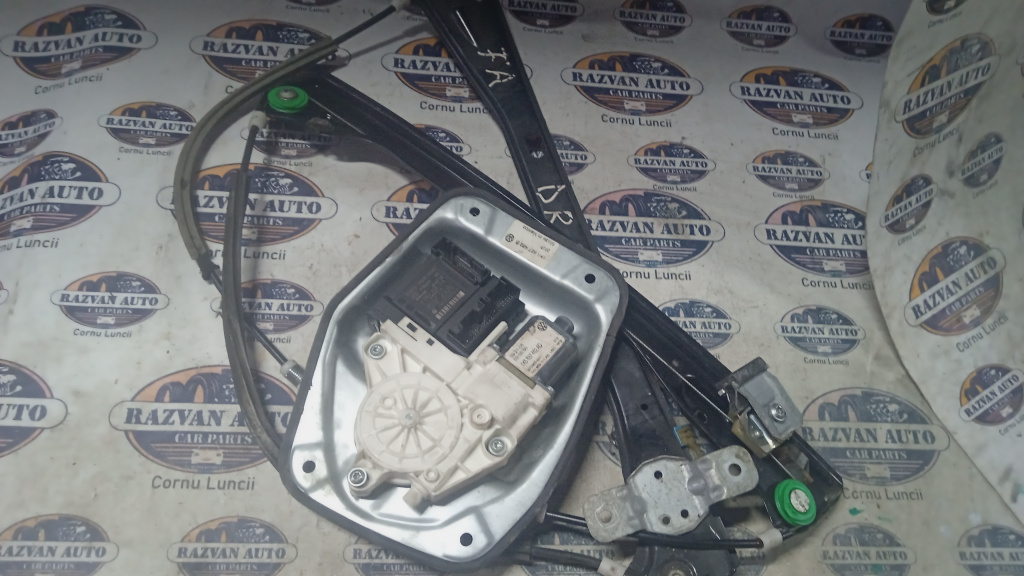Macara geam dreapta fata Volkswagen Golf 5 2008, 1K6837462B / BREAK