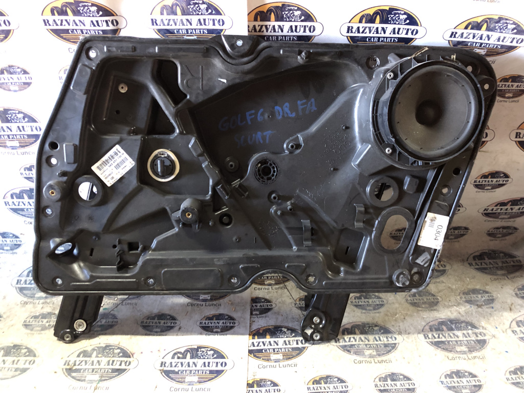 Macara geam dreapta fata Volkswagen Golf 6 Hatchback 2009, 5K2837730M