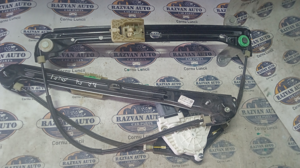 Macara geam dreapta fata Volkswagen Golf 7 2015, 5G4837462H