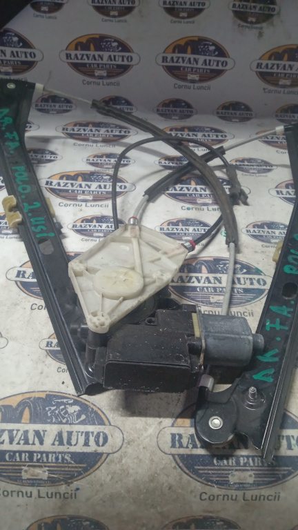 Macara geam dreapta fata Volkswagen Polo, 0130822530 / COUPE
