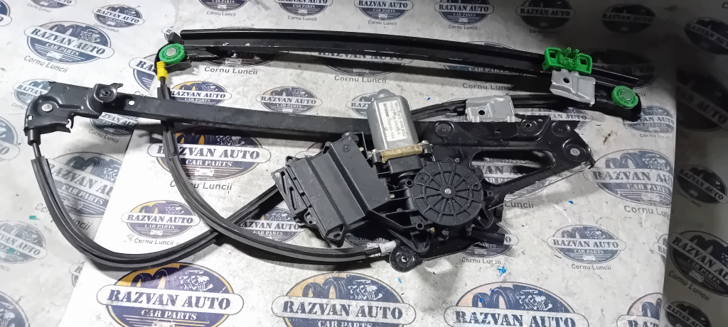 Macara geam dreapta fata Volkswagen Sharan 2012