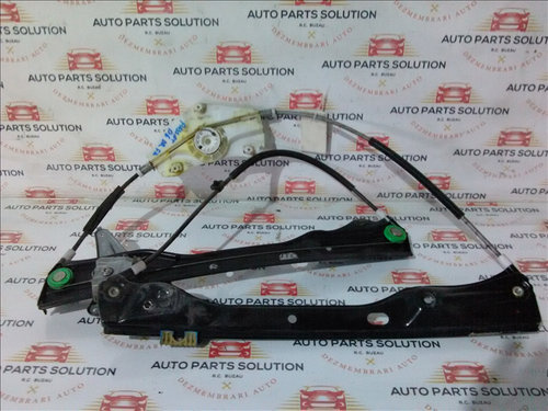 Macara geam dreapta fata VW PASSAT B6