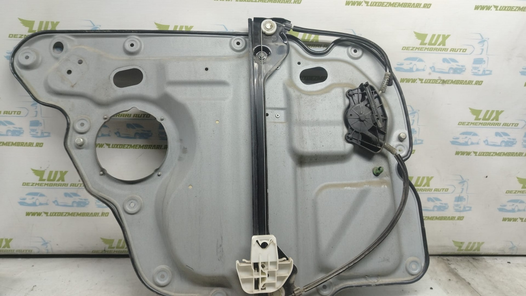 Macara geam dreapta spate 1t0839730k Volkswagen VW Touran [2003 - 2006]