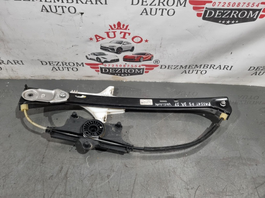 Macara geam dreapta spate 3G9839462A VW Passat B8 Variant 1.4 TSI 4motion CZEA 150 cai