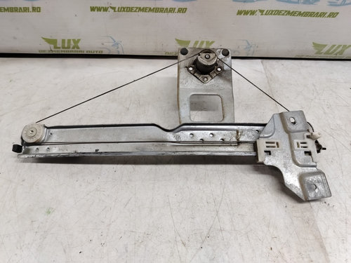 Macara geam dreapta spate 8200733830 Dacia Sandero [2008 - 2012]