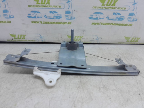 Macara geam dreapta spate 827003722r Renault Clio 4 [2012 - 2020]
