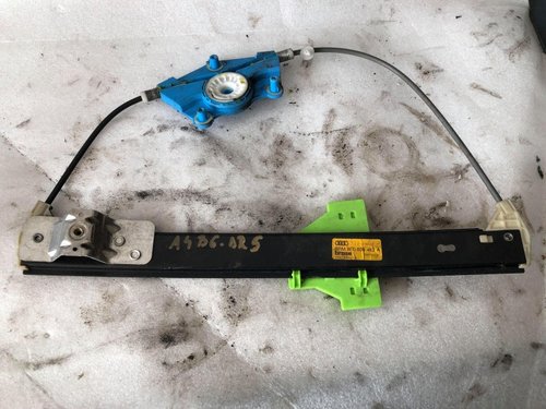 Macara geam dreapta spate audi a4 b6 8e0839462a
