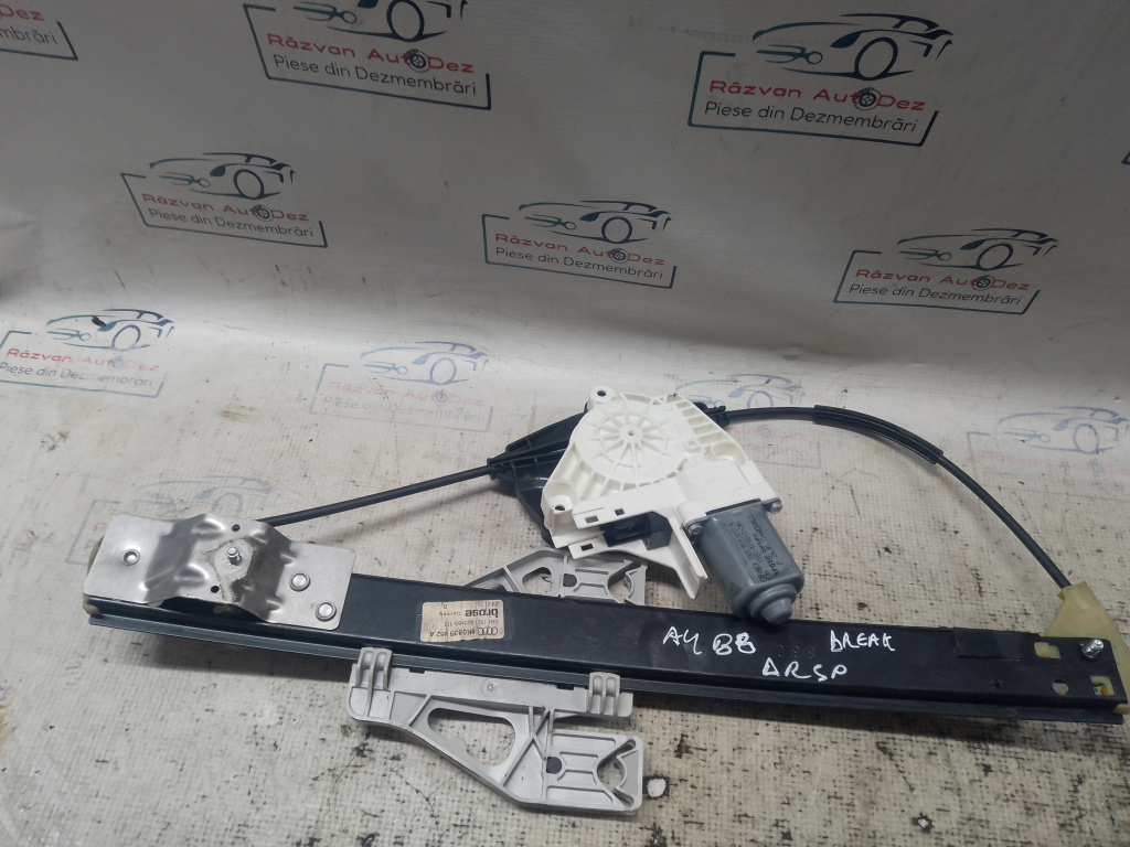 Macara geam dreapta spate Audi A4 B8 Break 2012, 8K0839462A