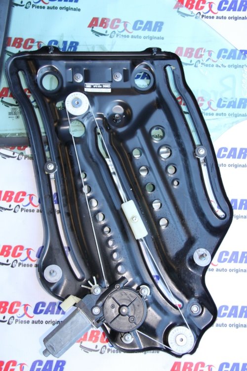 Macara geam dreapta spate Audi A5 Cabrio cod: 8F0839398D model 2013