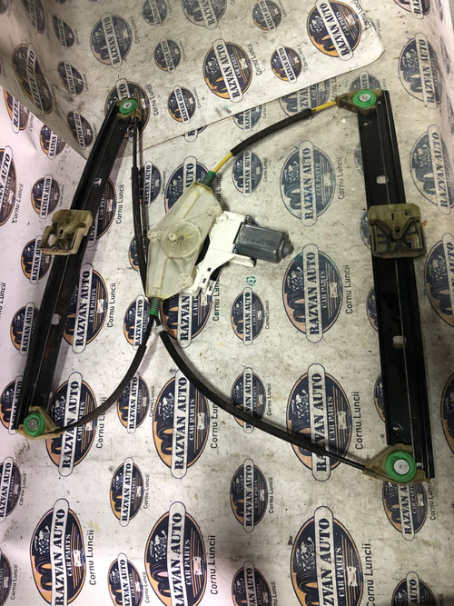 Macara geam dreapta spate Audi A8 2012, 4H0839462B