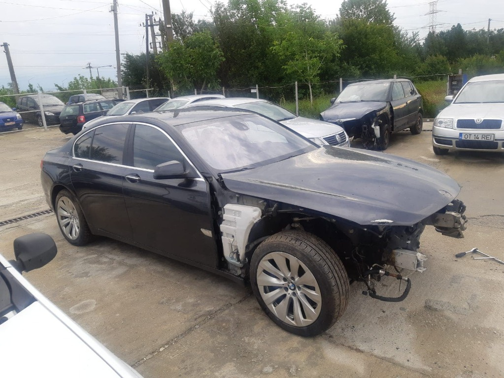 Macara geam dreapta spate BMW F01 2011 berlina 4.4i