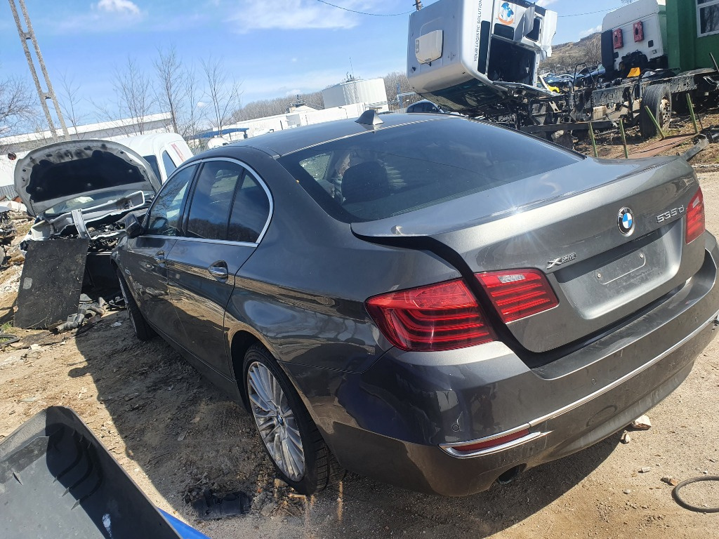Macara geam dreapta spate BMW F10 2013 berlina 3.0 d euro 6