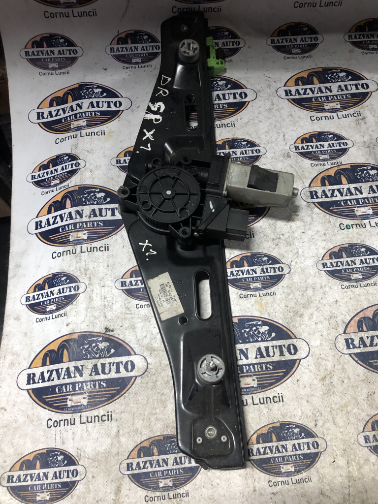 Macara geam dreapta spate BMW Seria 1 F20 2012, 1060308