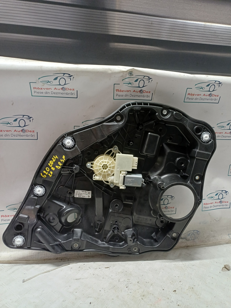 Macara geam dreapta spate BMW Seria 3 G20 2.0 Hybrid 2024, 743223613 / 8495868