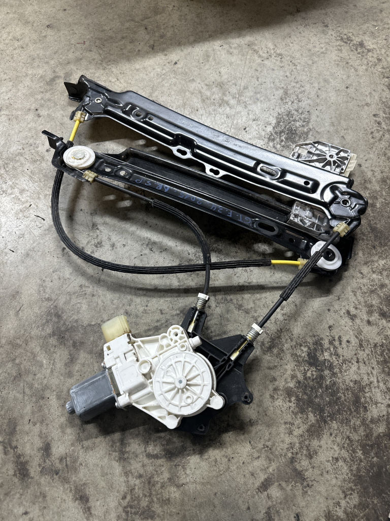 Macara geam dreapta spate BMW Seria 3 GT F34 - Motorina 2015, 7291422