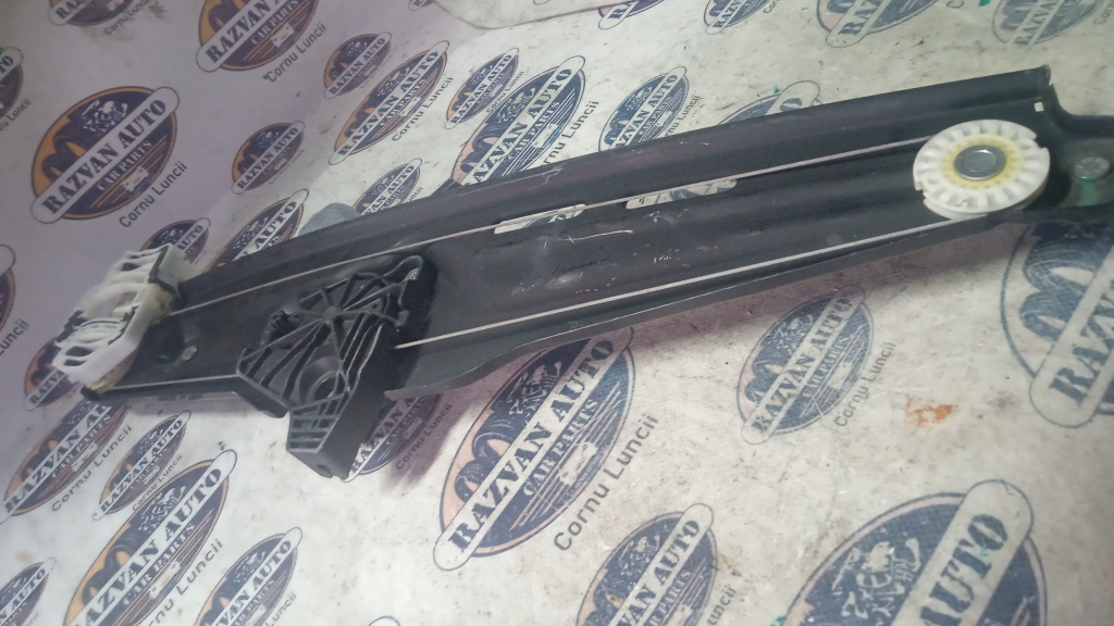 Macara geam dreapta spate BMW X3 F25 2013, 43009000