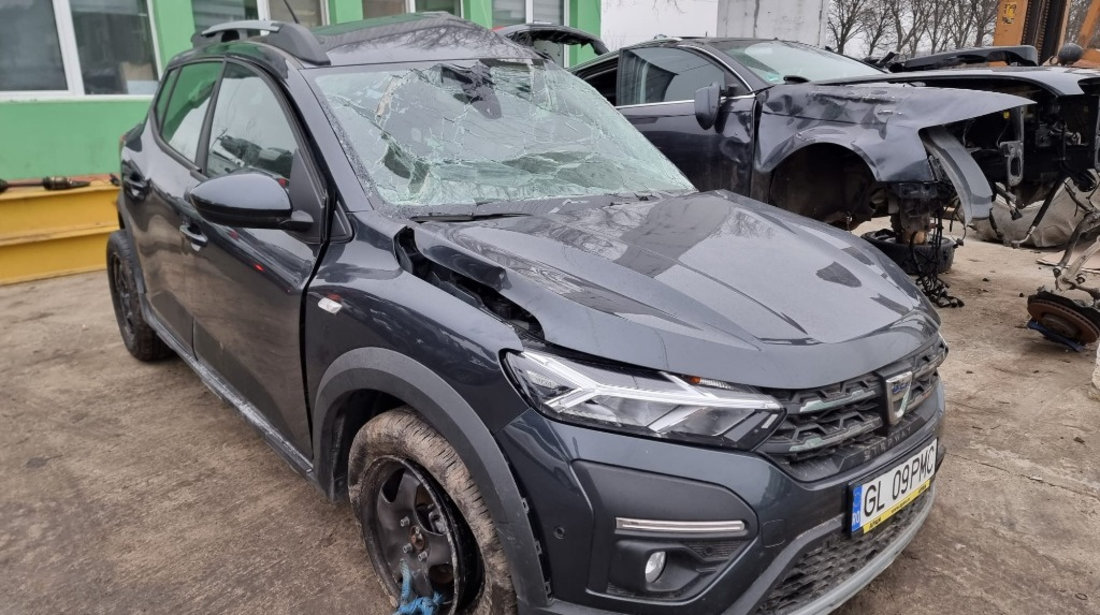 Macara geam dreapta spate Dacia Sandero 2022 sandero 3 stepway 1.0 tce