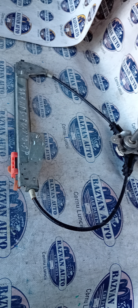 Macara geam dreapta spate Fiat Grande Punto 2009