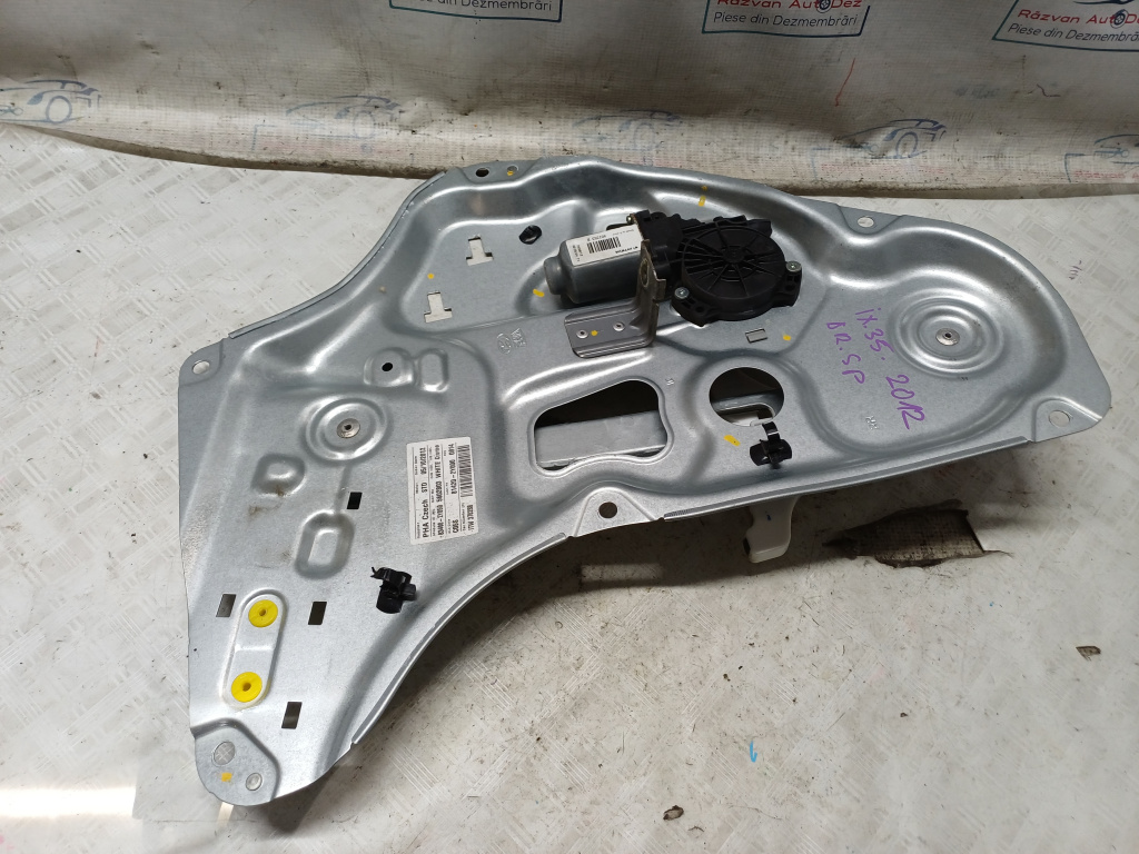 Macara geam dreapta spate Hyundai ix35 - Motorina 2012, 834802Y050