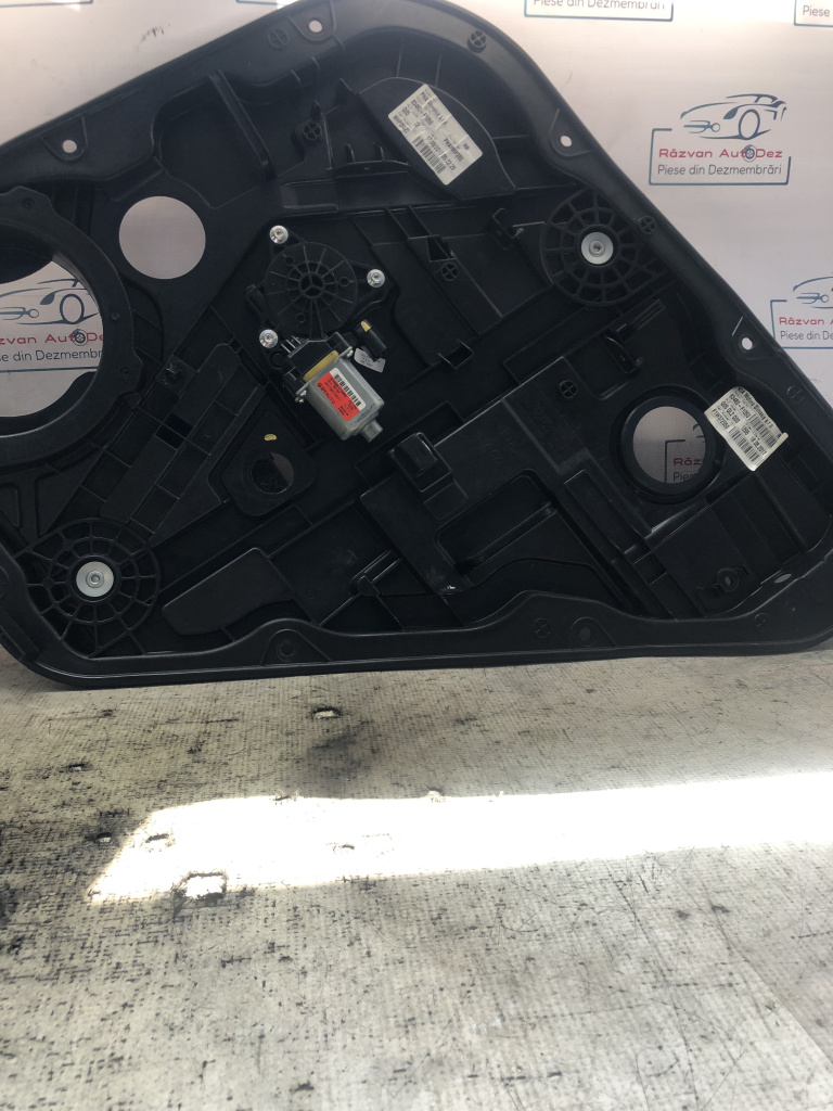 Macara geam dreapta spate Kia Sportage 2016, 83480F1050