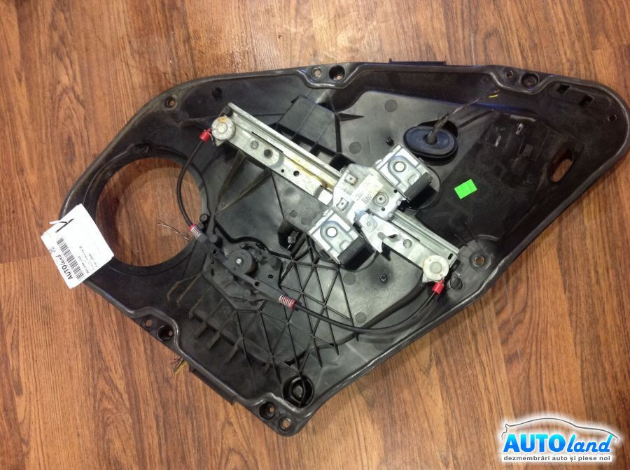 Macara Geam Dreapta Spate Mecanica Ford FIESTA VI 2008