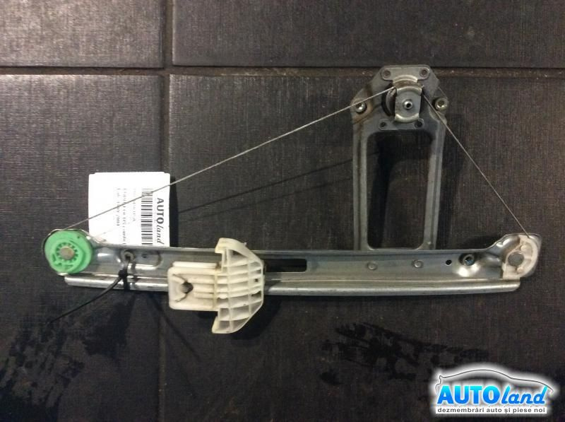 Macara Geam Dreapta Spate Mecanica Ford FOCUS combi DNW 1999-2004