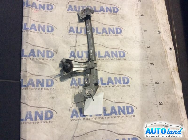 Macara Geam Dreapta Spate Mecanica Peugeot 206 hatchback 2A/C 1998