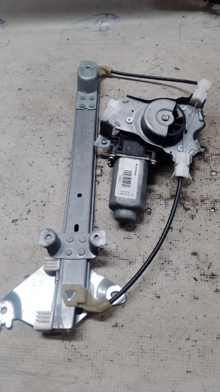 Macara geam dreapta spate Nissan Qashqai+2 - Motorina 2012, -