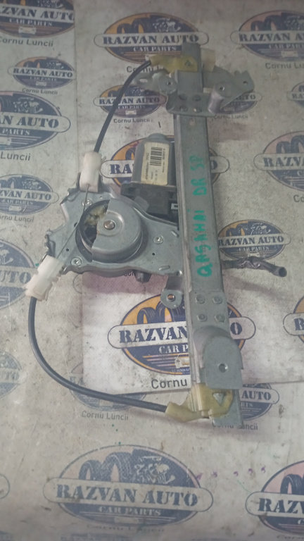 Macara geam dreapta spate Nissan Qashqai 2007