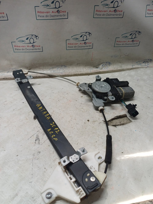 Macara geam dreapta spate Opel Antara - Motorina 2012, 96862940