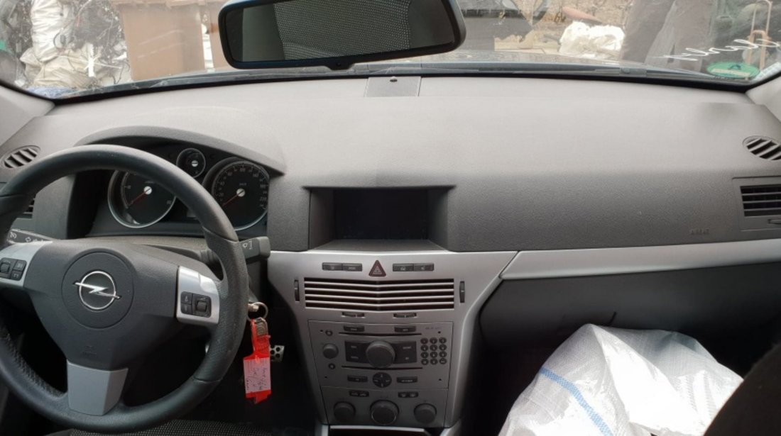 Macara geam dreapta spate Opel Astra H 2008 Caravan/Break 1.7 cdti