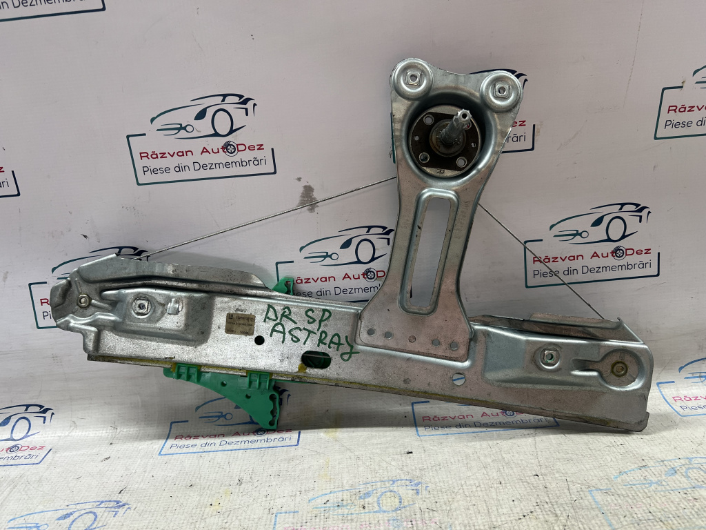 Macara geam dreapta spate Opel Astra J 2011, 13260132