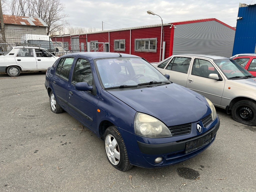 Macara geam dreapta spate Renault Clio 2004 BERLINA 1.5 DCI