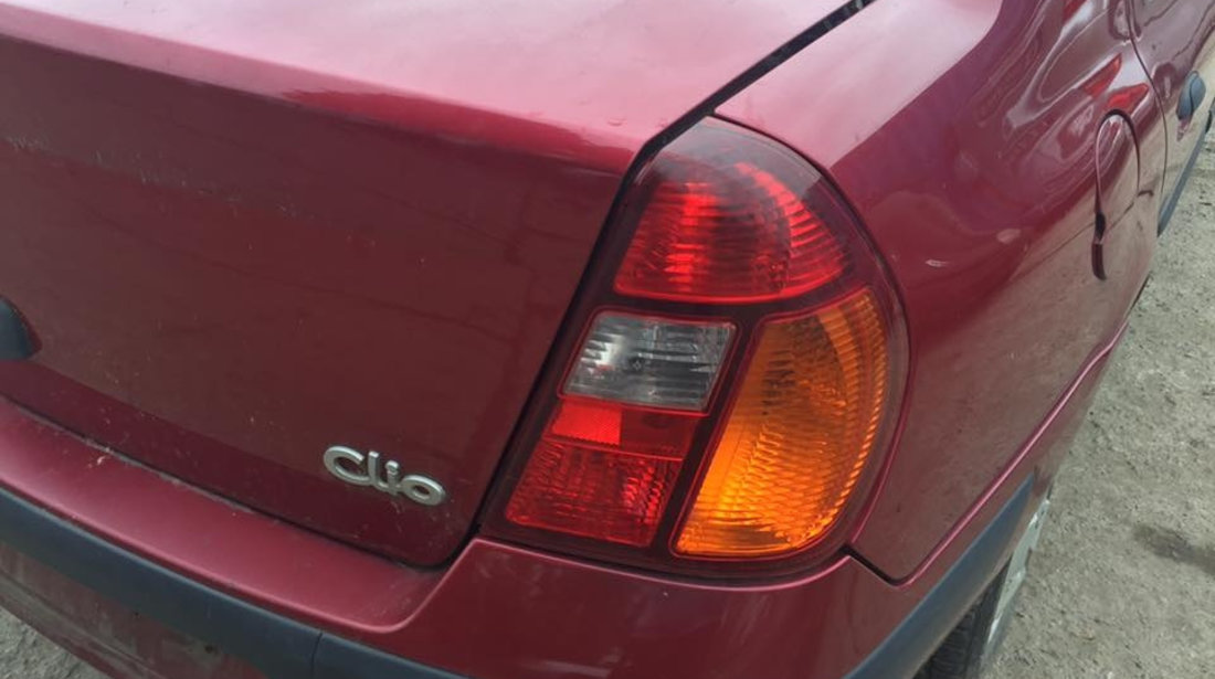 Macara geam dreapta spate Renault Clio II 2005 sedan 1.5 dci