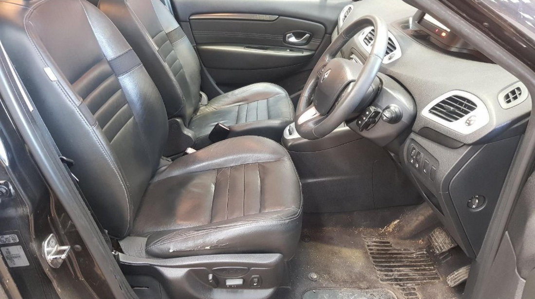 Macara geam dreapta spate Renault Scenic 3 2010 MONOVOLUM 2.0 dCI