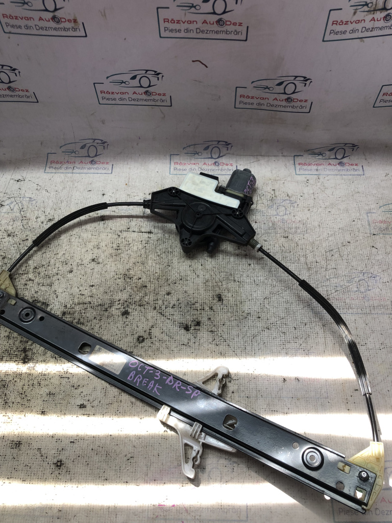 Macara geam dreapta spate Skoda Octavia 3 Break 2015, 5E0839462