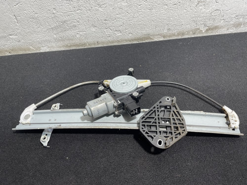 Macara geam dreapta spate Subaru Forester 2.0 D sedan 2009 (cod intern: 231299)
