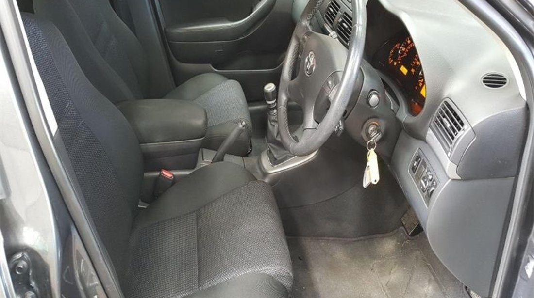 Macara geam dreapta spate Toyota Avensis 2007 Sedan 2.0 D