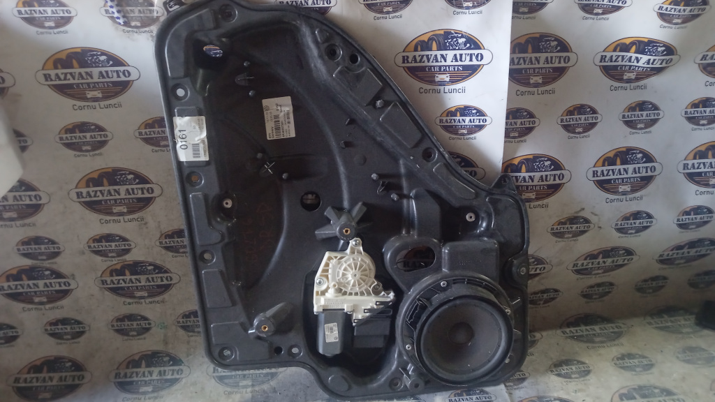 Macara geam dreapta spate Volkswagen Golf 6 2008, 5K4839730H