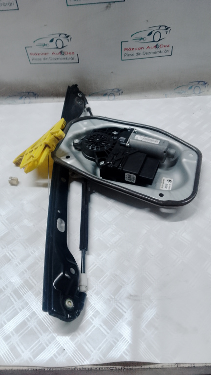 Macara geam dreapta spate Volkswagen Golf 6 Plus - Motorina 2010, 1K4839462A