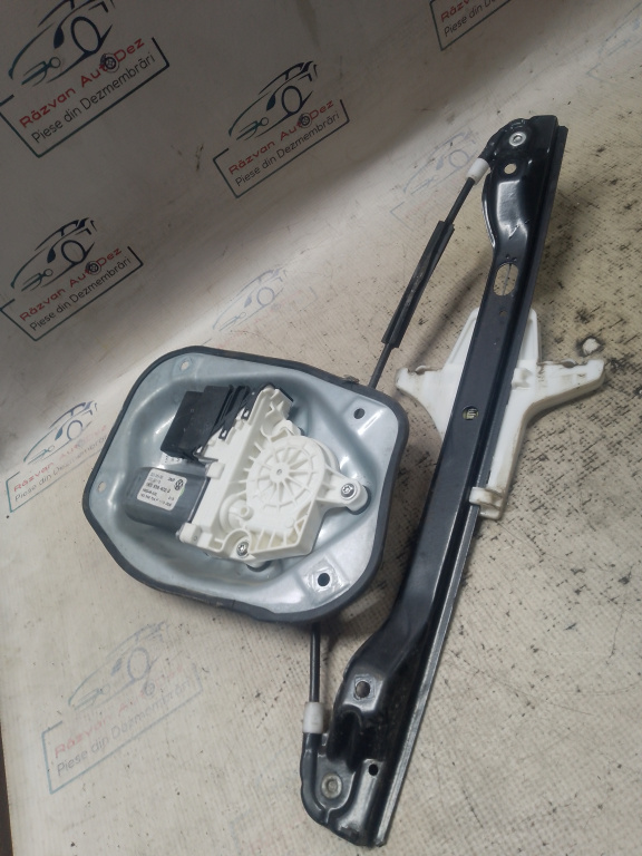 Macara geam dreapta spate Volkswagen Jetta 2008, 1K5839402G / 1K5839462