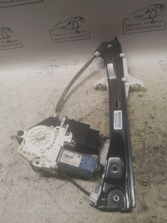 Macara geam dreapta spate Volkswagen Jetta 2012, 1K0959703AG
