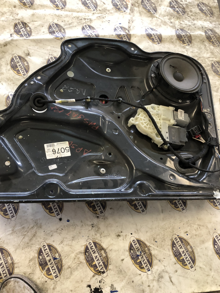 Macara geam dreapta spate Volkswagen Passat B7 2012, 3AA959704A