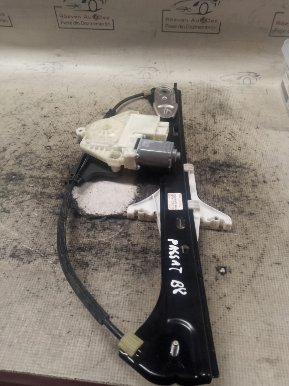 Macara geam dreapta spate Volkswagen Passat B8 2016, 3G5839462A