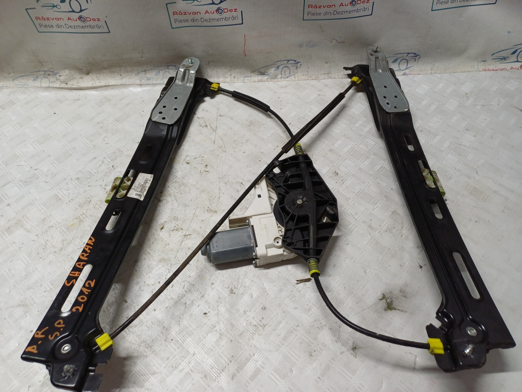 Macara geam dreapta spate Volkswagen Sharan - Motorina 2012, 7N0843700F