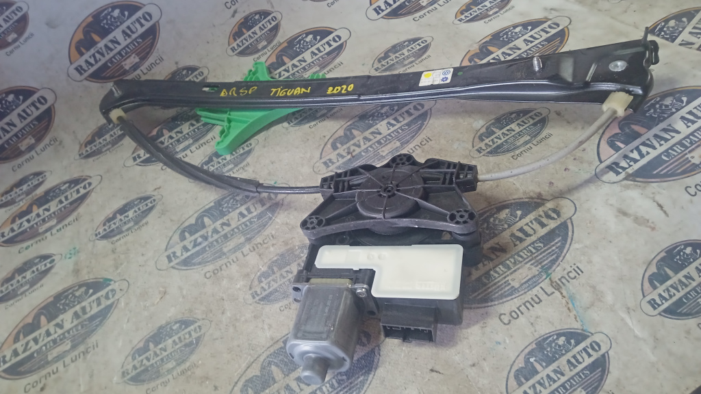Macara geam dreapta spate Volkswagen Tiguan 2020, 5G0959812E